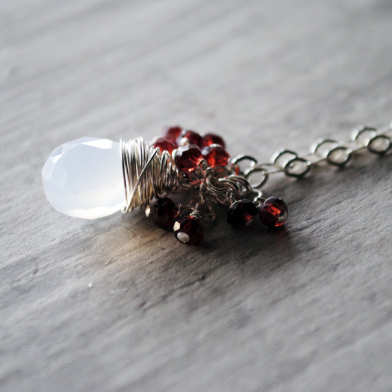 Red White Necklace Gemstones Garnet Chalcedony Wire Wrapped